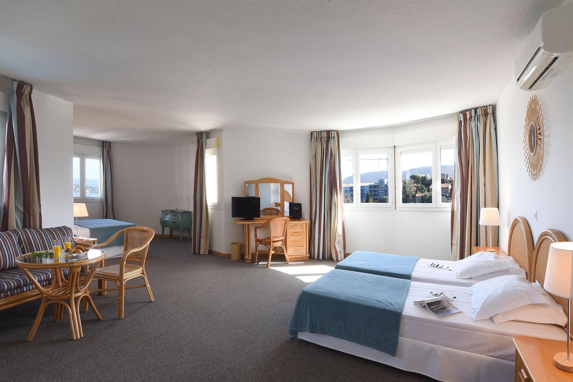 Hotel Le Tilbury Porto-Vecchio  Exterior photo