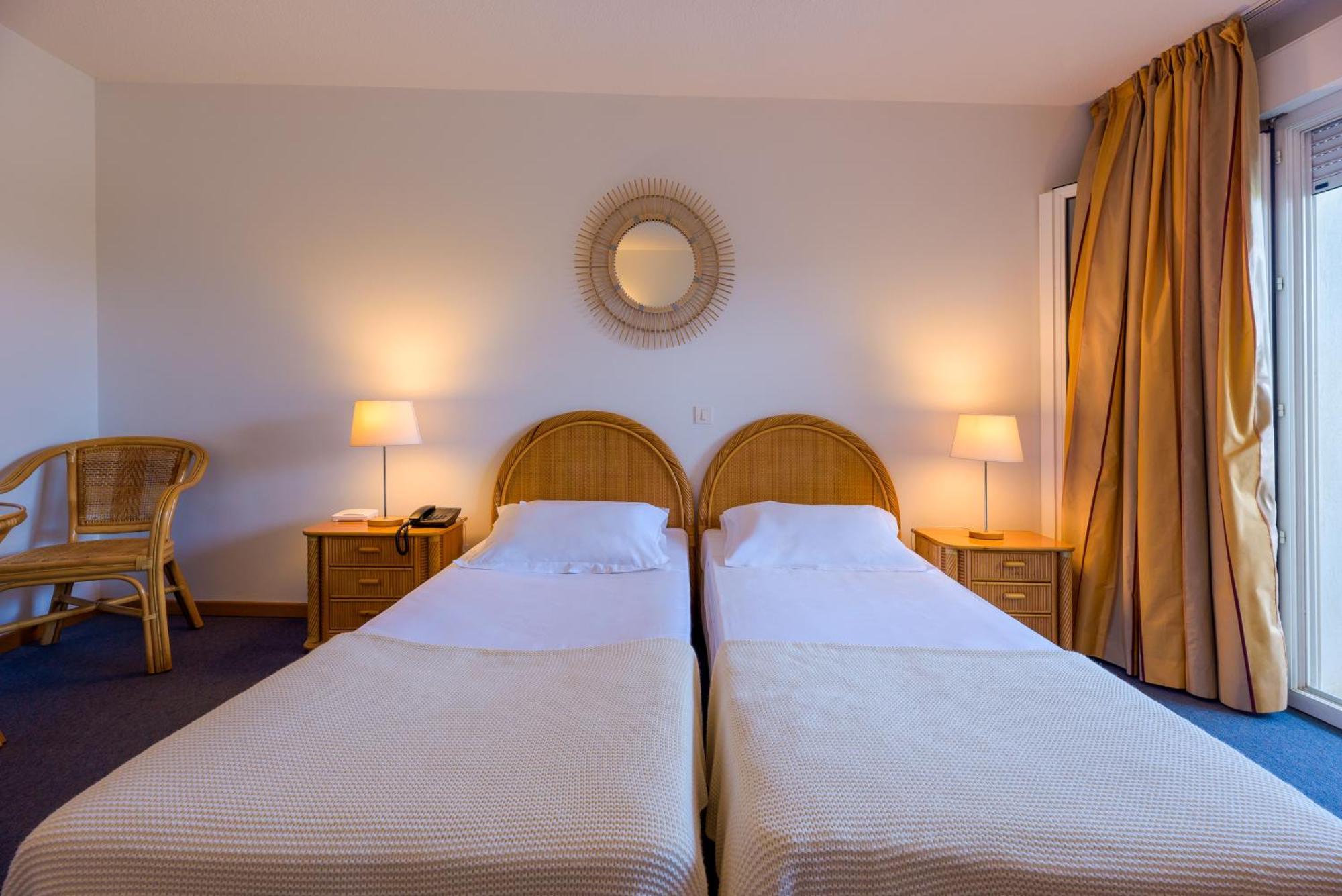 Hotel Le Tilbury Porto-Vecchio  Exterior photo