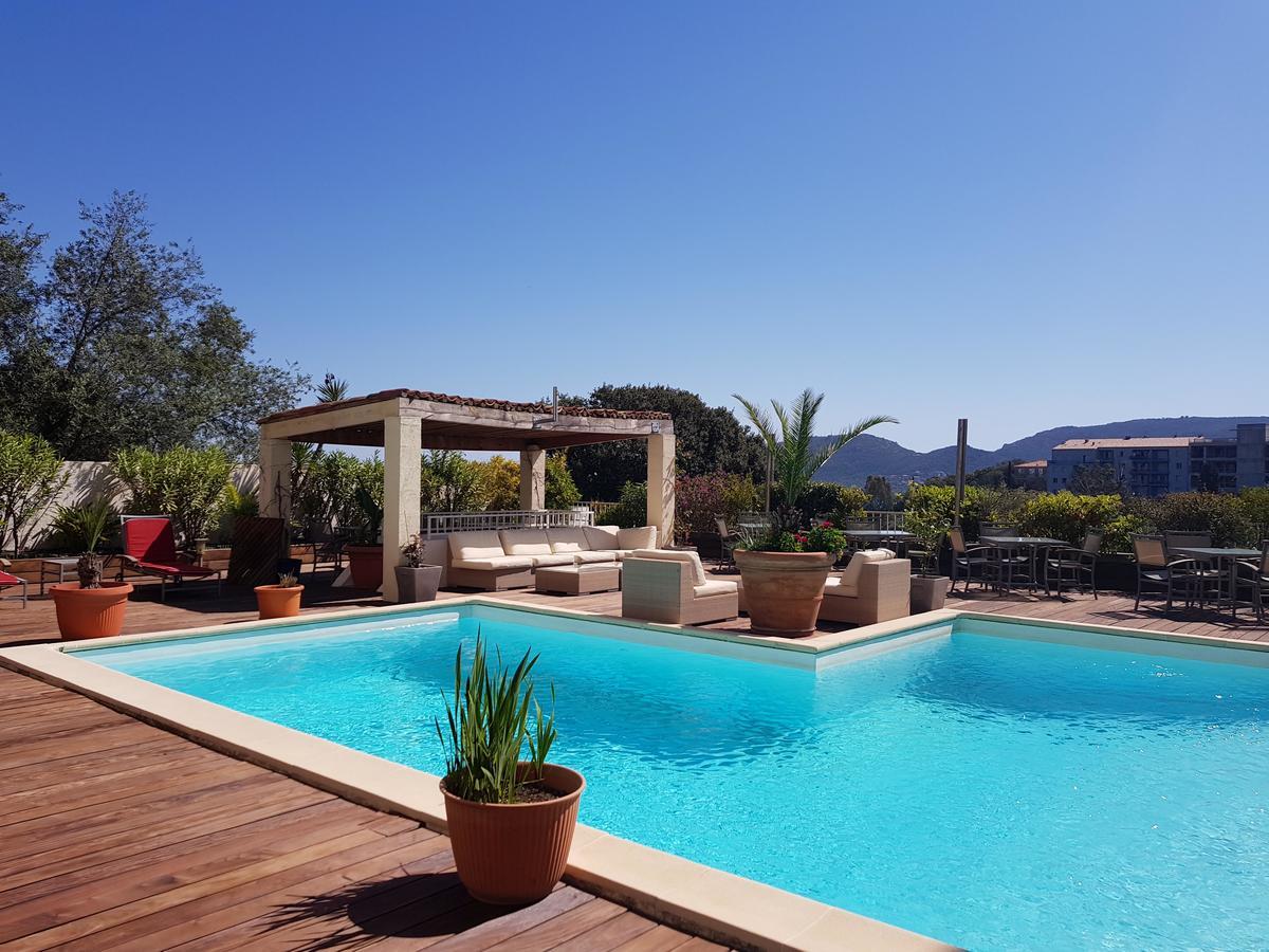 Hotel Le Tilbury Porto-Vecchio  Exterior photo