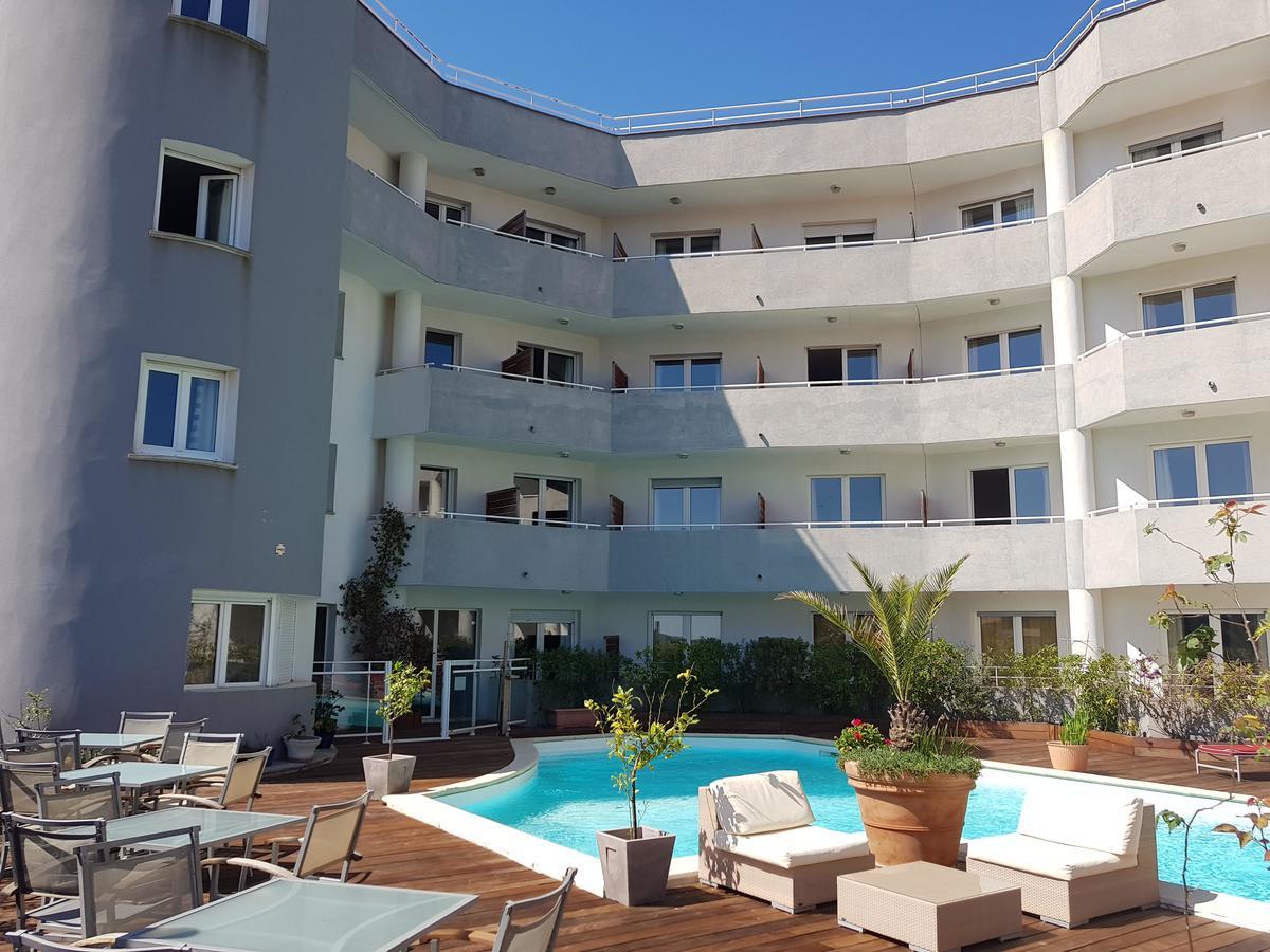 Hotel Le Tilbury Porto-Vecchio  Exterior photo